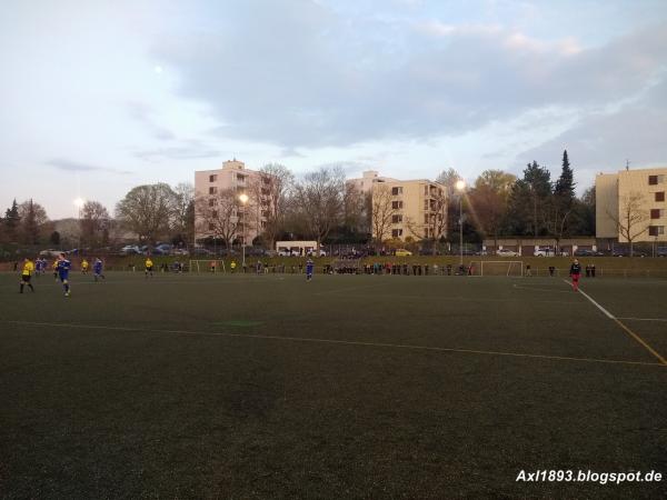 Sportplatz an der S-Bahn Goldberg - Böblingen