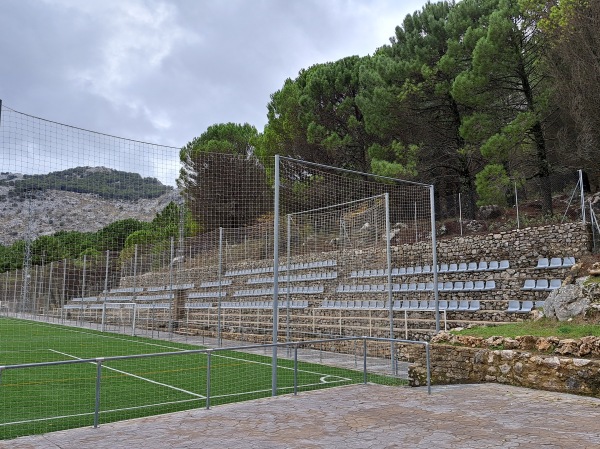 Campo de Fútbol Grazalema 