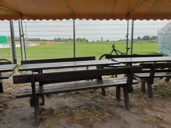 Sportanlage Gartenwinkel Platz 2 - Leipzig-Lindenthal