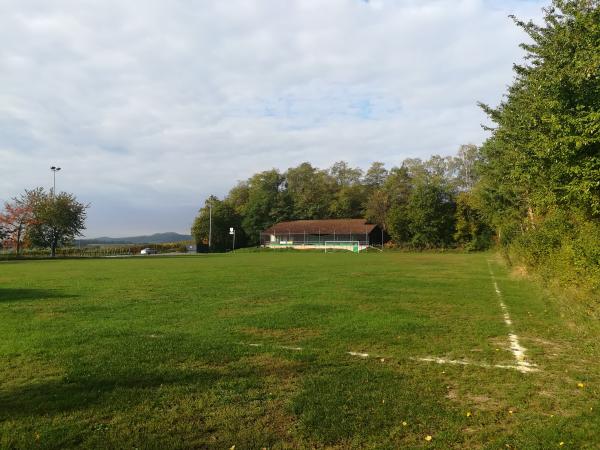 Sportplatz Heuchelheimer Höh - Heuchelheim-Klingen