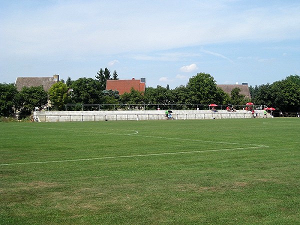 Sportplatz am Roten Wall - Kalbe/Milde