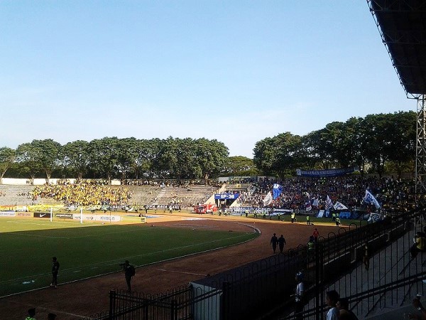 Stadion Petrokimia - Gresik