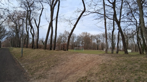 Stadion SOSiR w Słubice Boisko obok 3 - Slubice