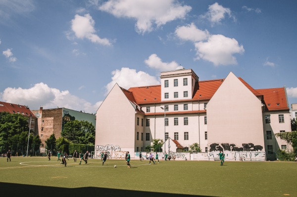 Tesch-Sportplatz - Berlin-Prenzlauer Berg
