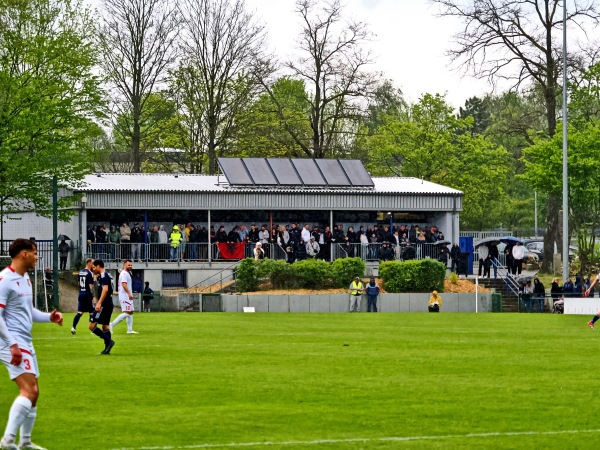Bezirkssportanlage Stadionstraße - Jüchen