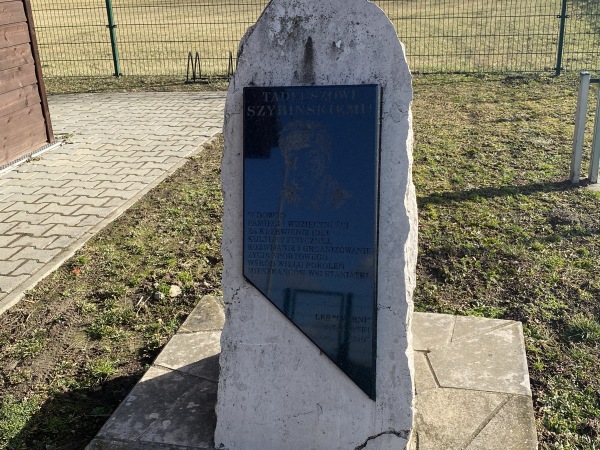 Stadion im.Tadeusza Szybińskiego - Staniątki