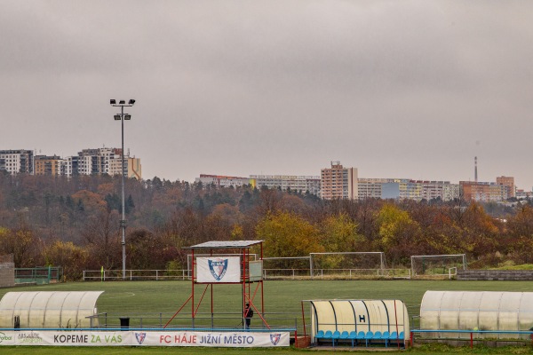 Areál Na Hájích hřiště 2 - Praha