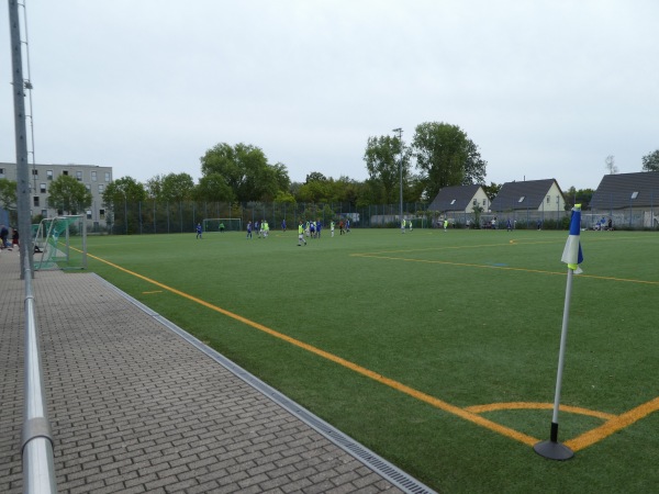 Sportanlage Am Breiten Luch Platz 2 - Berlin-Neu-Hohenschönhausen