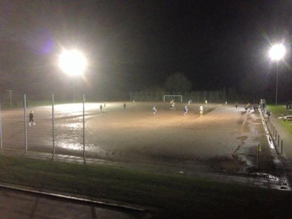 Sportanlage Quickborner Straße Platz 2 - Borstel-Hohenraden