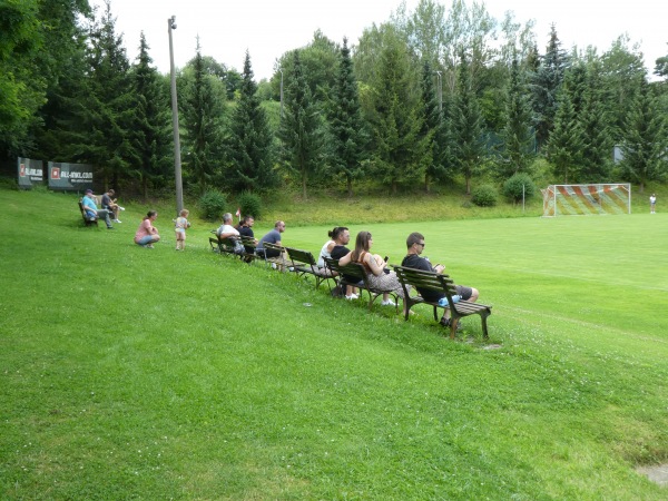 Sportplatz am Hänscheberg - Neusalza-Spremberg
