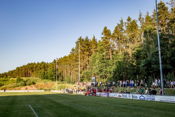 Mönchswaldstadion - Mitteleschenbach