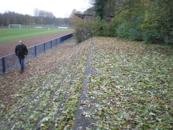 Bezirkssportanlage Stadion Lüttinghof - Gelsenkirchen-Buer-Hassel