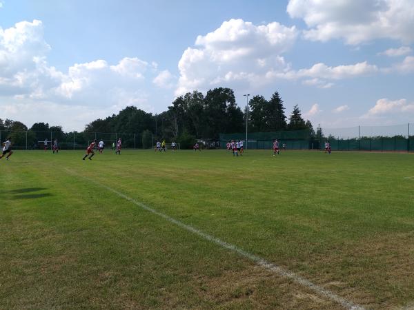 Sportzentrum Adendorf B-Platz - Adendorf