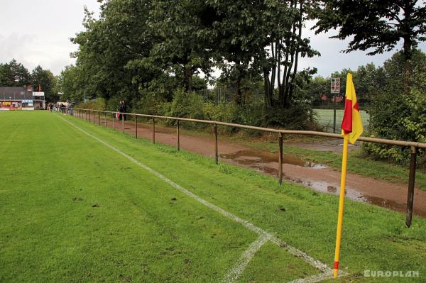Bezirkssportanlage Schönböcken - Lübeck-Schönböcken