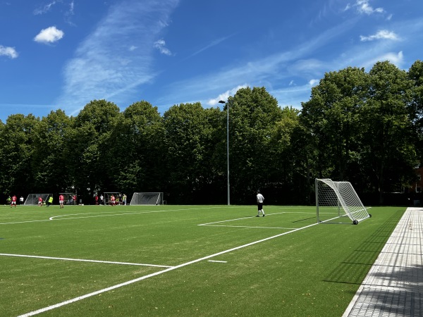 Sportplatz Rotenhäuser Damm - Hamburg-Wilhelmsburg