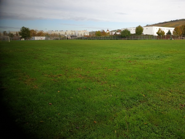 Sportanlage am Neckar Platz 2 - Esslingen/Neckar-Mettingen
