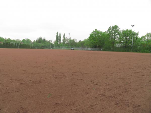 Bezirkssportanlage Curiestraße Platz 2 - Bremen-Horn