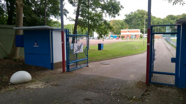 Beekestadion B-Platz - Hannover-Ricklingen