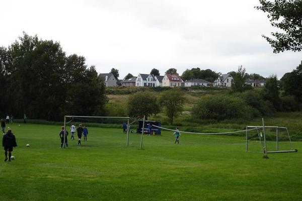 Sportplatz Zum Beerenwinkel 2 - Satow