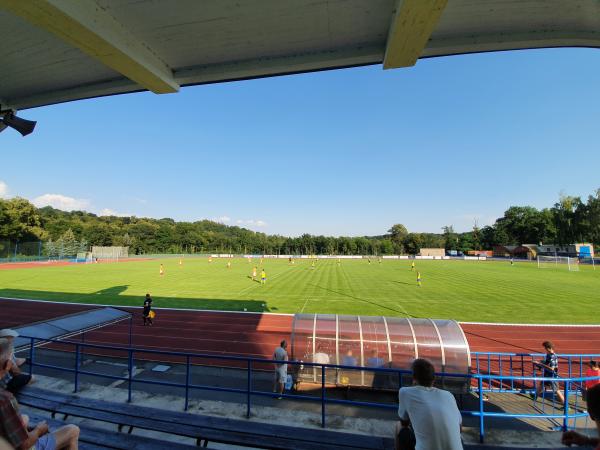 Atletický a fotbalový stadion na Parapleti - Choceň