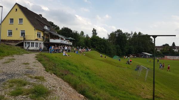 Solling-Stadion B-Platz - Uslar