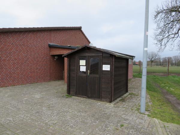 Sportanlage Am Schwimmbad B-Platz - Hohne