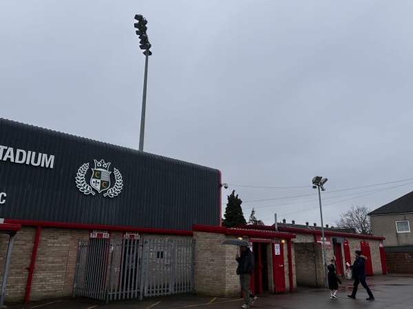 The Chigwell Construction Stadium - London-Dagenham, Greater London