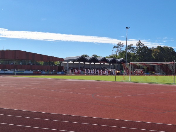 Stadion Tratteilstraße - Mering