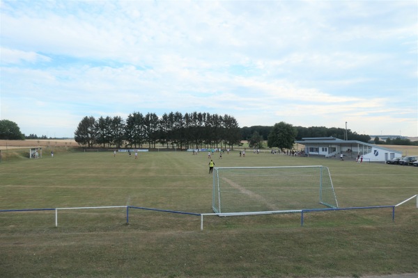 Sportplatz an der Kreisstraße - Buch/Hunsrück