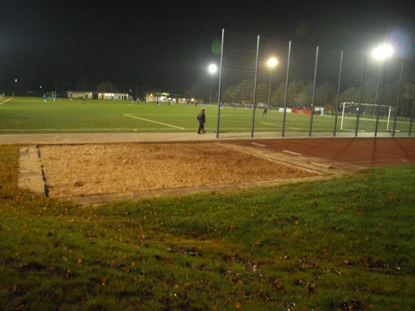 Ernst-Loewen-Sportplatz - Hemer-Deilinghofen