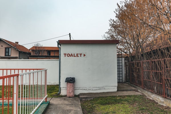 Stadion FK Radnički - Stadion in Sremska Mitrovica