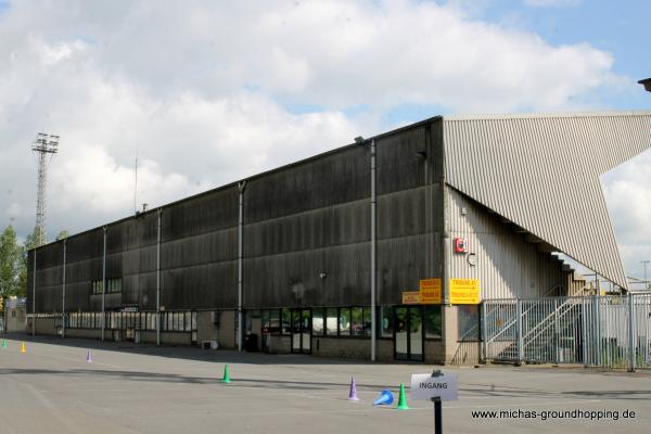 Puyenbekestadion - Sint-Niklaas-Belsele