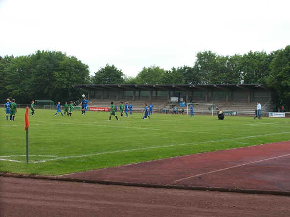 Erich-Mohr-Stadion - Solms-Burgsolms