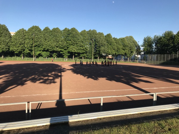 Sportzentrum Weiden Platz 2 - Köln-Weiden