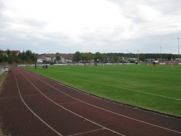 Konrad-Ammon-Platz im Sportzentrum - Fürth/Mittelfranken-Burgfarrnbach
