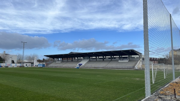 Estadio Municipal Pepe Barrera - Ribadeo, GA