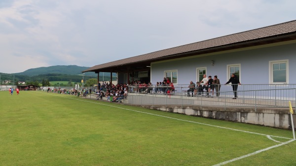 Sportplatz Steinakirchen Nebenplatz - Steinakirchen am Forst