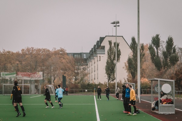 Sochos-Sportplatz - Berlin-Steglitz
