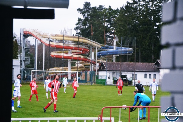 Stadion TJ Novoměstský Kladno - Kladno