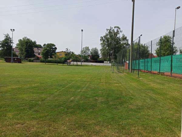 Waldsportanlage Platz 2 - Burgheim-Straß