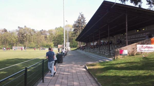 Sportpark De Bilderberg veld B - Oosterbeek
