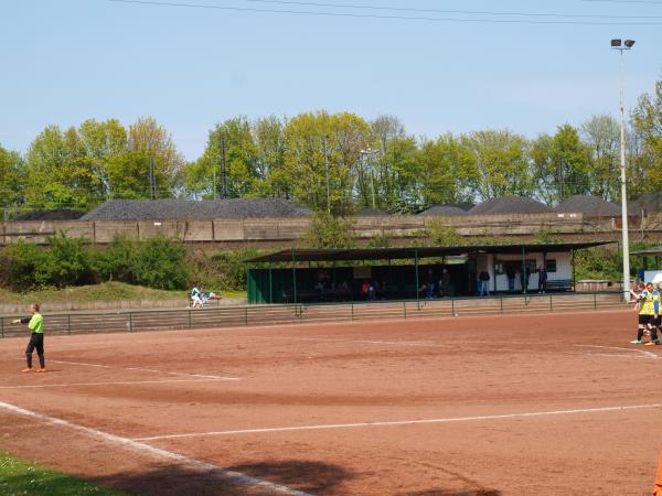 Eisenbahner-Kampfbahn Styrumer Straße - Duisburg-Obermeiderich