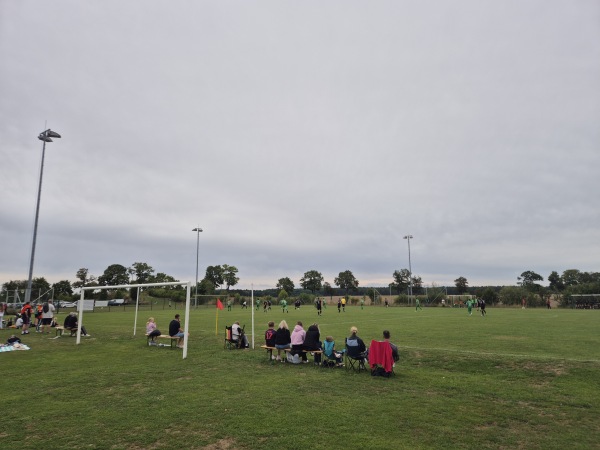 Sport- und Gemeindezentrum Beiersdorf Platz 2 - Beiersdorf-Freudenberg