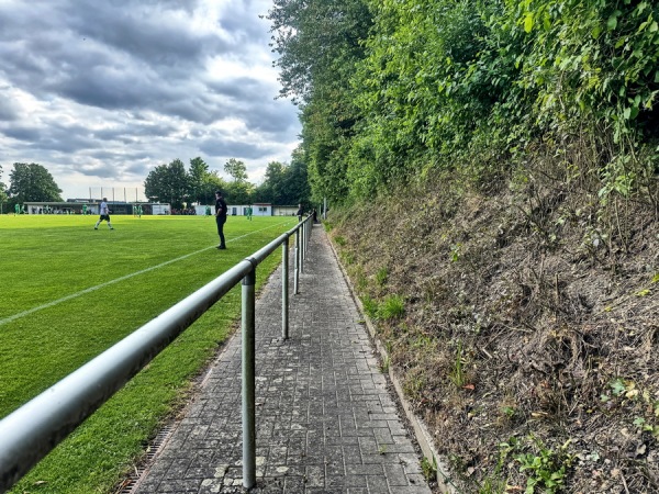 Sportplatz Tivoli - Ense-Waltringen