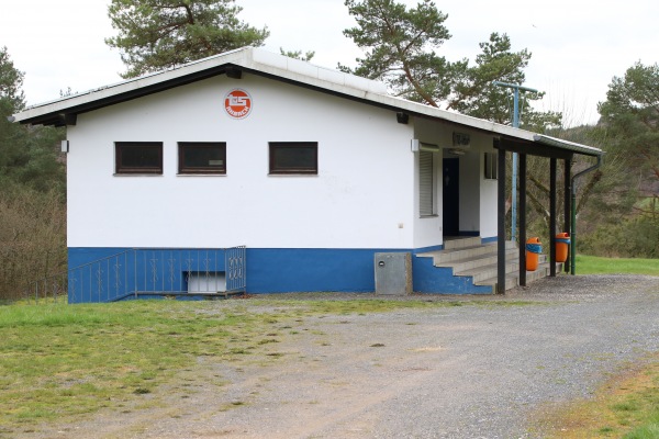 Sportplatz Niederehe - Üxheim-Niederehe