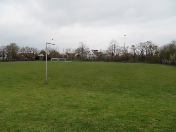 Sportanlage Ackerbergstraße B-Platz - Uetze-Dollbergen