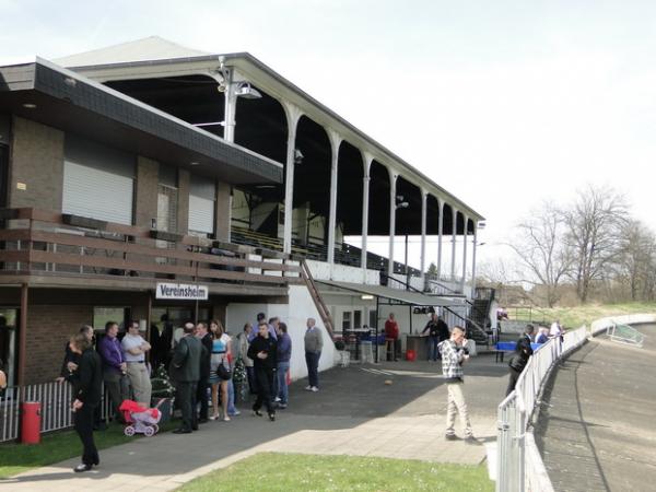 Jugendstadion - Düren-Rölsdorf