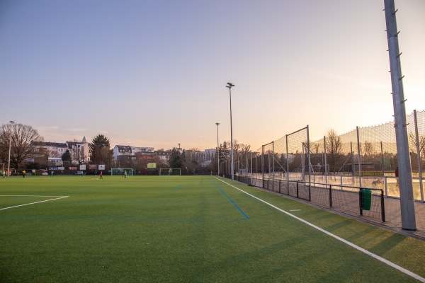 Sportanlage Ginnheimer Landstraße Platz 2 - Frankfurt/Main-Bockenheim