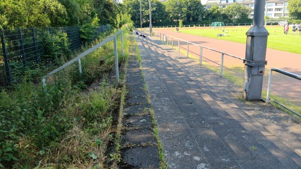 Bezirkssportanlage Windscheidstraße - Düsseldorf-Düsseltal