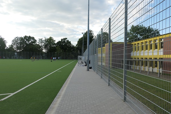 Sportplatz Ehestorfer Weg - Hamburg-Eißendorf